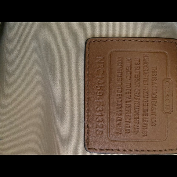 Coach Large Duffle - Picture 2 of 5